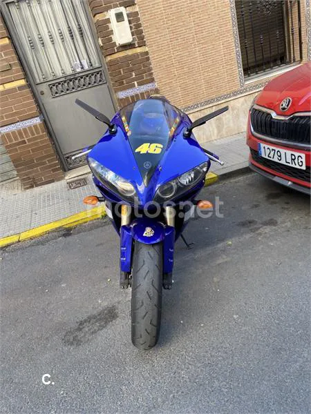 Yamaha R1 – Vista 2