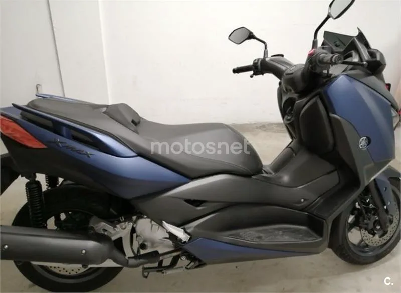 Yamaha XMAX 125 – Vista 7