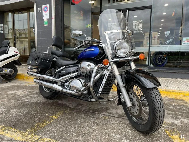 Suzuki VL 800 Intruder Volusia – Vista 3