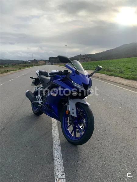 Yamaha R125 – Vista 2