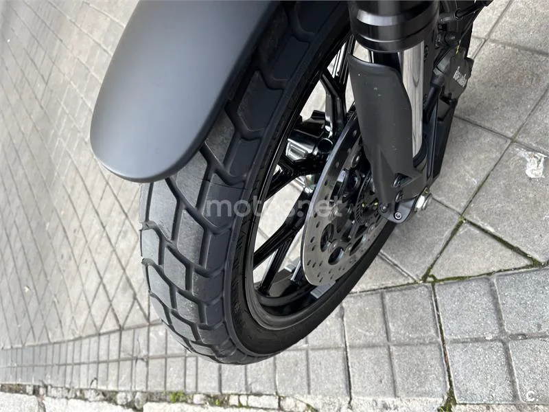 Ducati Scrambler – Vista 16
