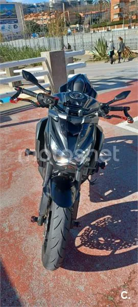 Kawasaki Z 800e SE – Vista 4