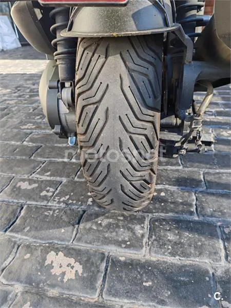 Kymco Xciting 400i – Vista 5