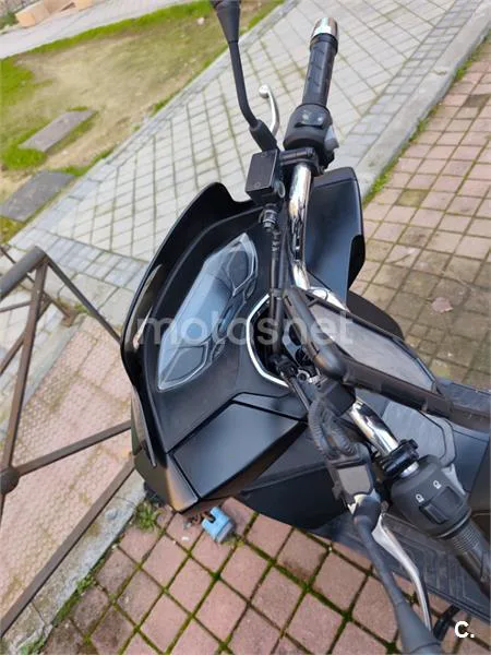 Honda PCX 125 – Vista 11