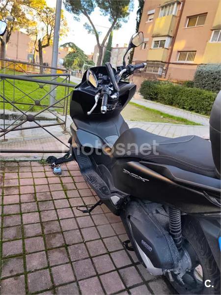 Honda PCX 125 – Vista 12