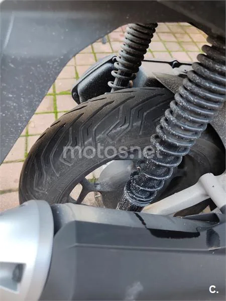 Honda PCX 125 – Vista 9