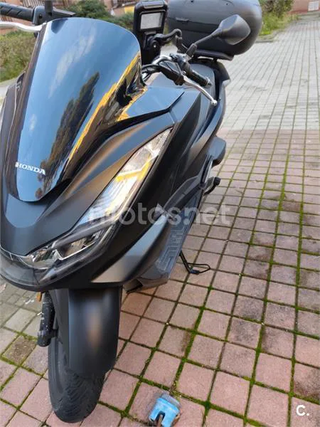 Honda PCX 125 – Vista 10