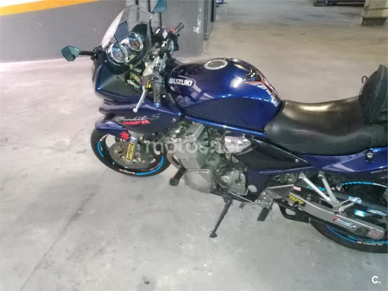 Suzuki GSF 600 Bandit S – Vista 2