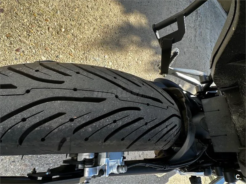 Benelli TRK 502 – Vista 4
