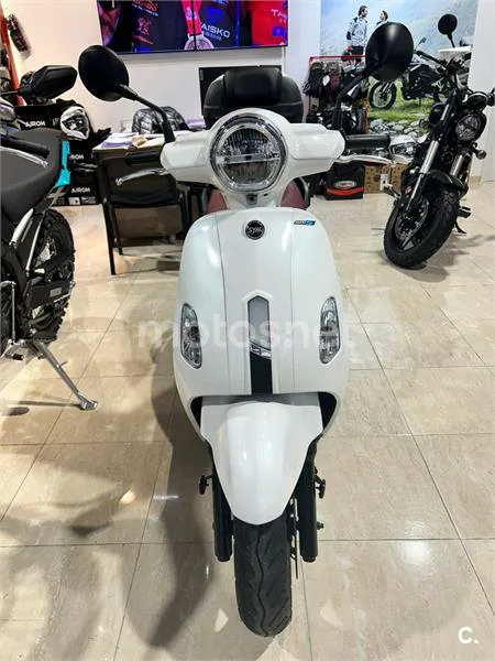 SYM Fiddle 125 – Vista 2