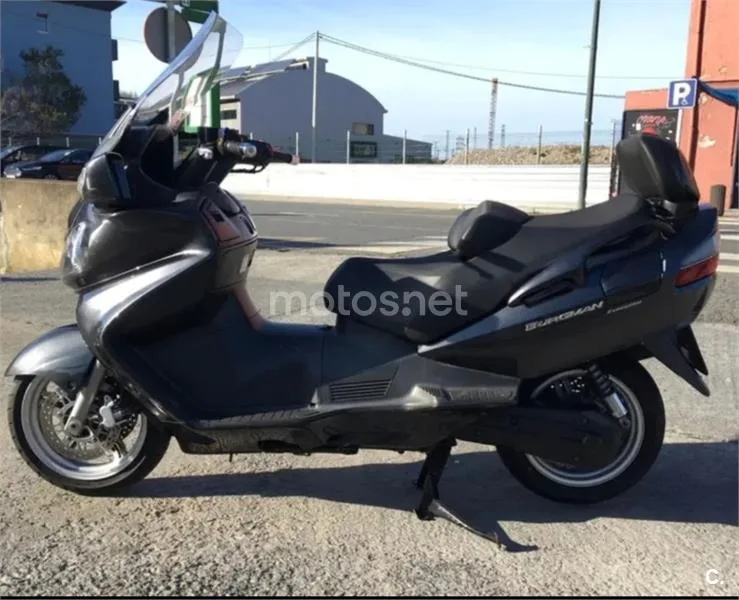 Suzuki Burgman 650 Executive – Vista 9