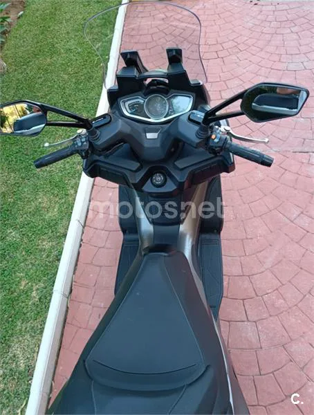 Kymco Xciting S 400 – Vista 4