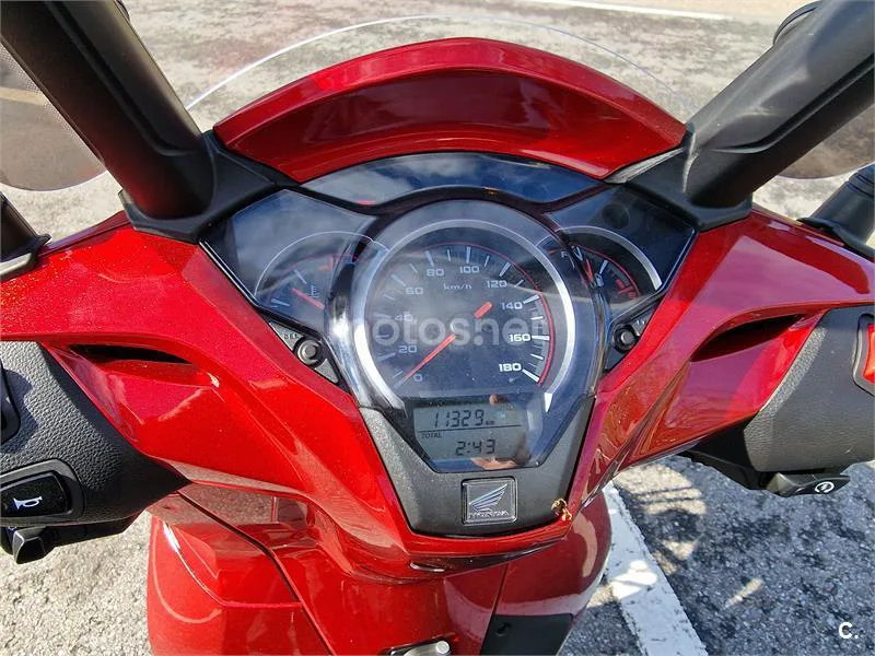 Honda SH300i 4000 € 2018 Pontevedra - 1