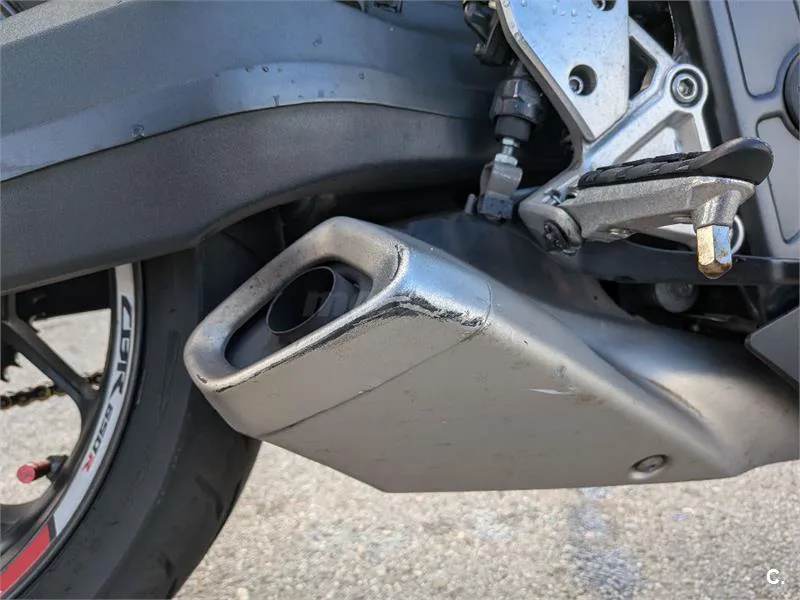 Honda CBR 650 R – Vista 6