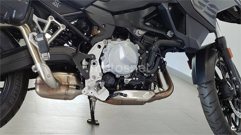 BMW F 750 – Vista 12