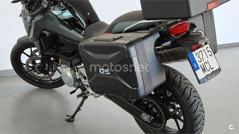 BMW F 750 – Vista 7