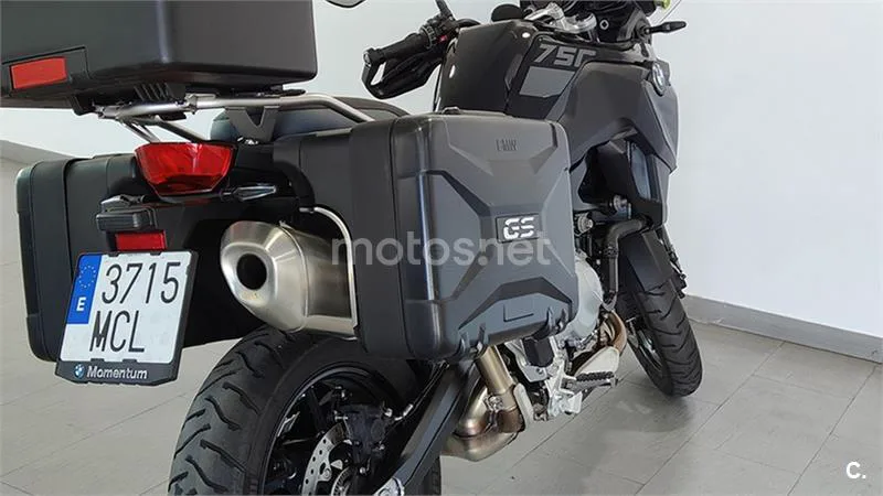 BMW F 750 – Vista 9