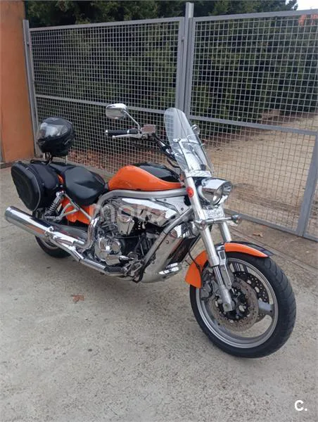 Hyosung GV 650 AQUILA – Vista 3