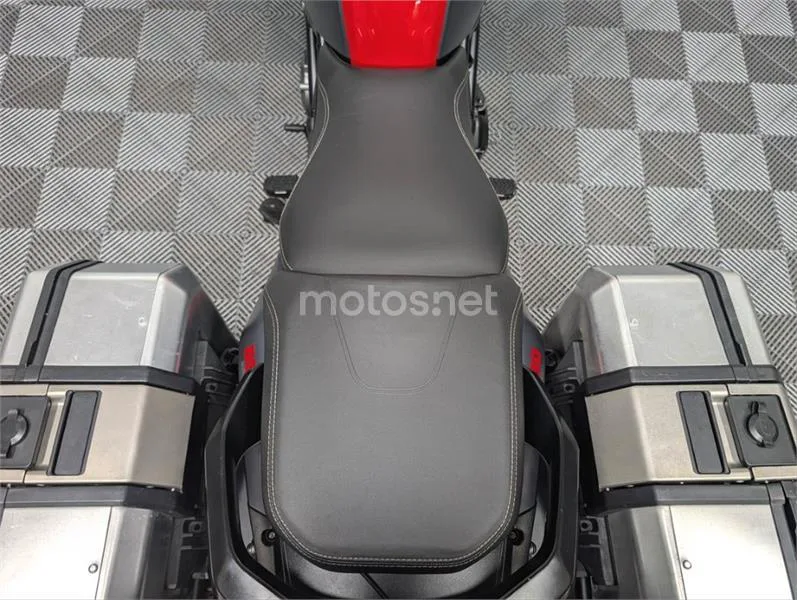 QJ Motor SRT 550 – Vista 9