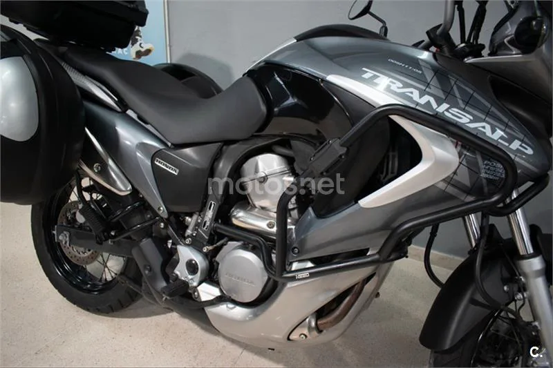 Honda Transalp XL 700 V – Vista 3