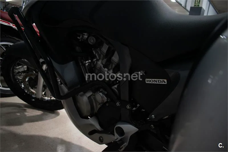 Honda Transalp XL 700 V – Vista 5