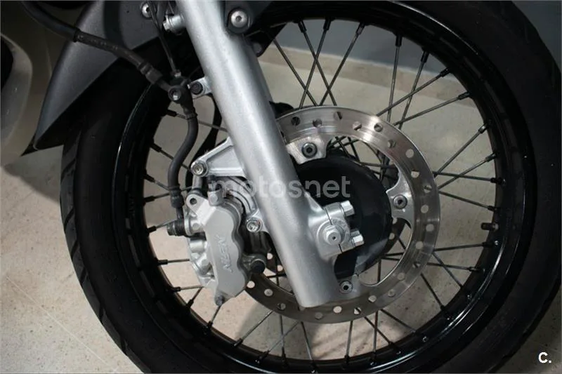 Honda Transalp XL 700 V – Vista 8