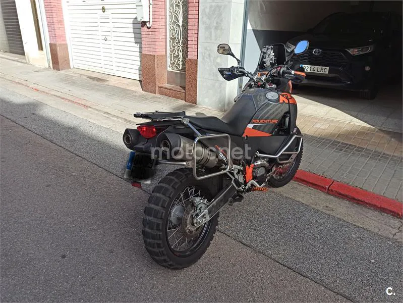 KTM 990 Adventure – Vista 5