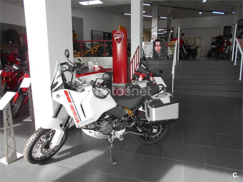 Ducati Diavel V4 – Vista 16