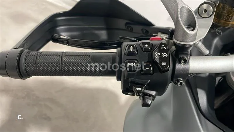 Ducati Multistrada V4 – Vista 8