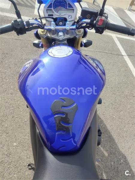 Honda CB 600 F – Vista 4