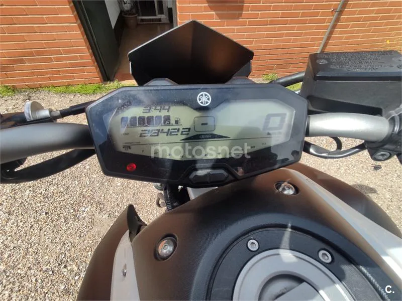 Yamaha MT-07 – Vista 2