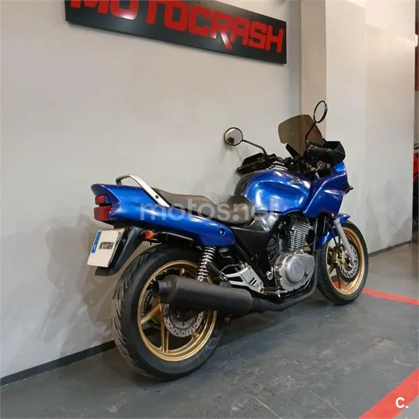 Honda CB 500 – Vista 3