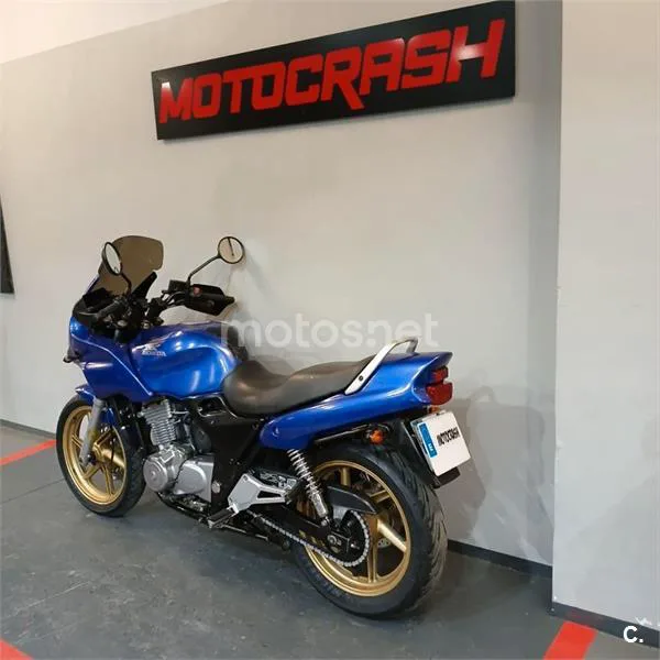 Honda CB 500 – Vista 5