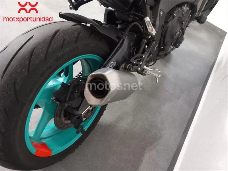 Yamaha MT-10 – Vista 10