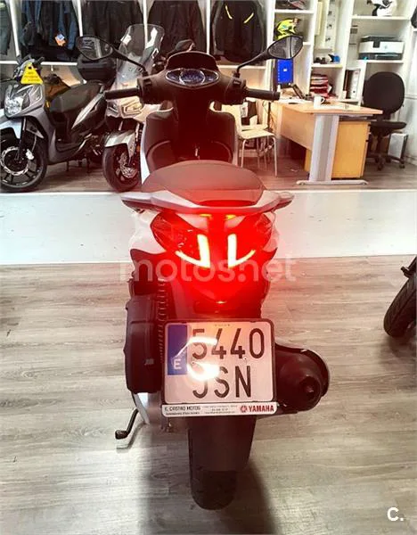 Piaggio Medley – Vista 6