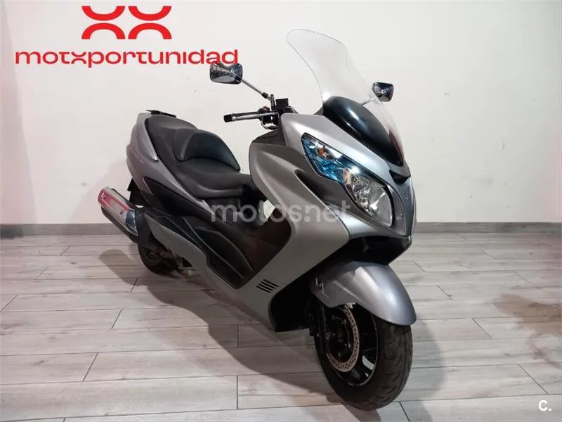 Suzuki Burgman 400 – Vista 4
