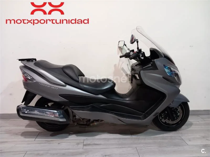 Suzuki Burgman 400 – Vista 5
