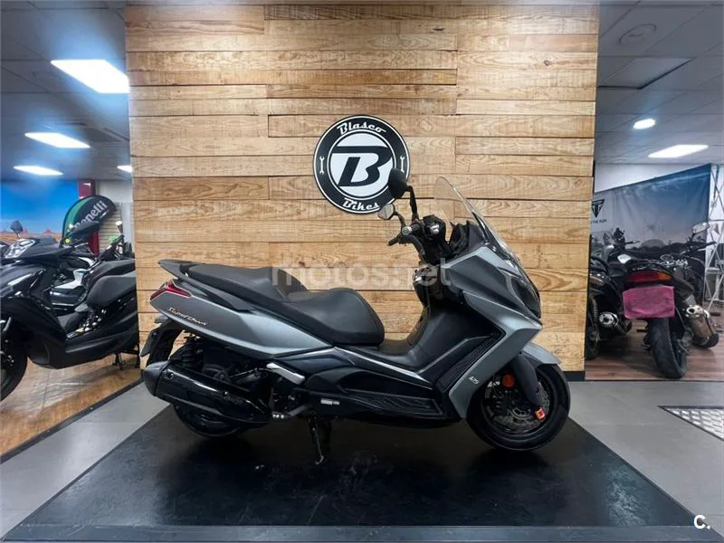 Kymco Super Dink 125 – Vista 24