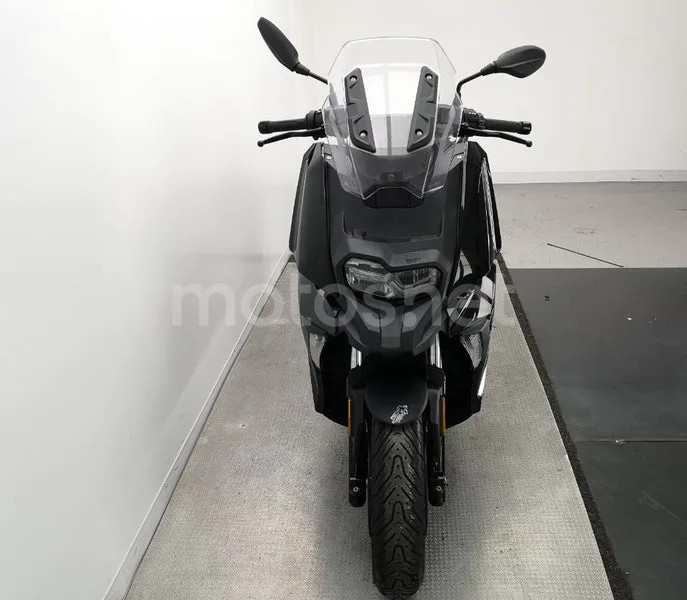 BMW C 400 X – Vista 16