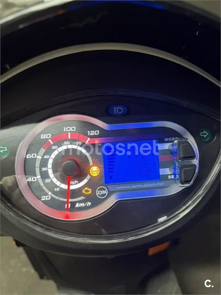 SYM Symphony 125 – Vista 5