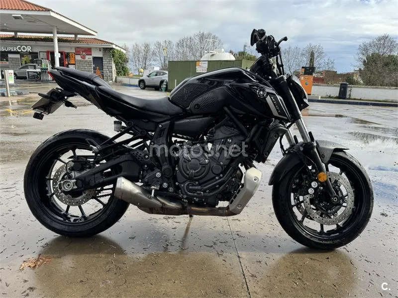 Yamaha MT-07 – Vista 10
