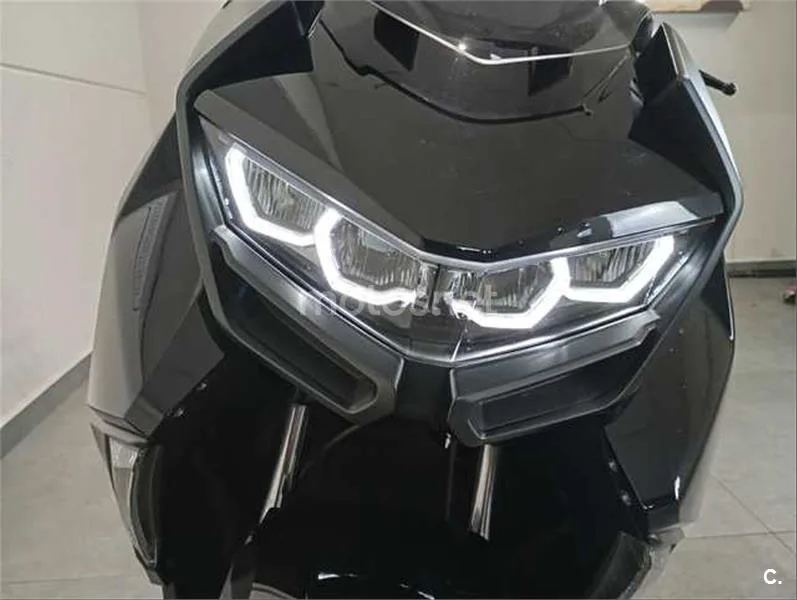 BMW C 400 GT – Vista 7