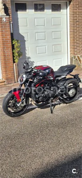 MV Agusta BRUTALE – Vista 2