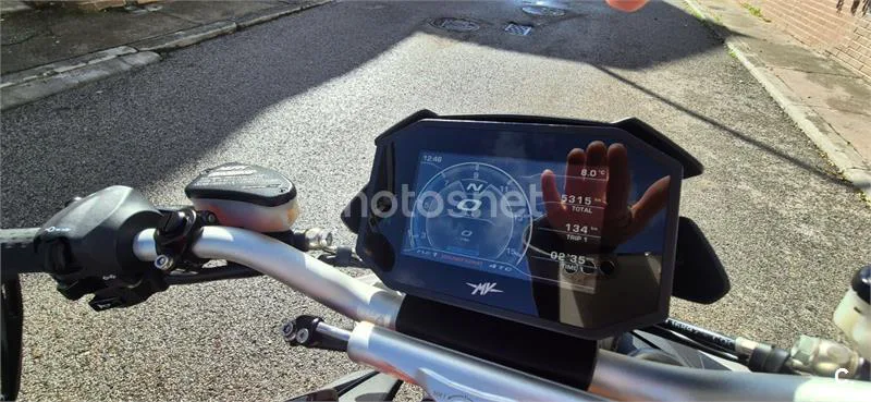 MV Agusta BRUTALE – Vista 6