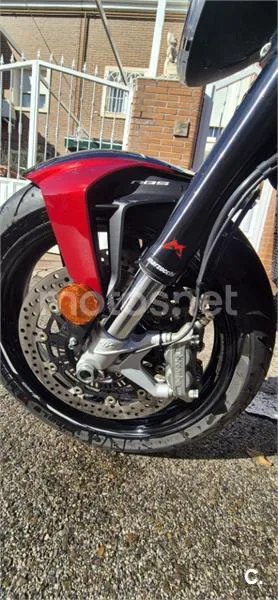 MV Agusta BRUTALE – Vista 7