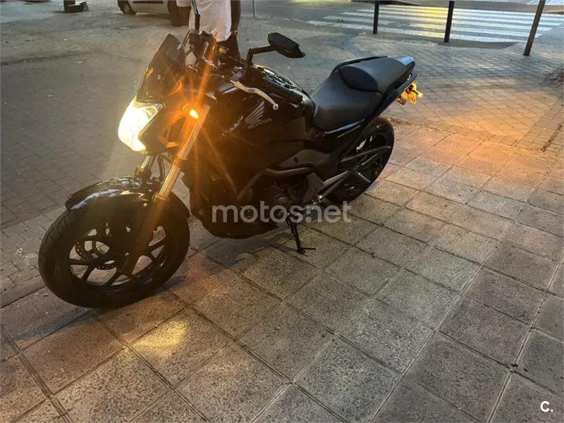 Honda NC 750 S – Vista 4