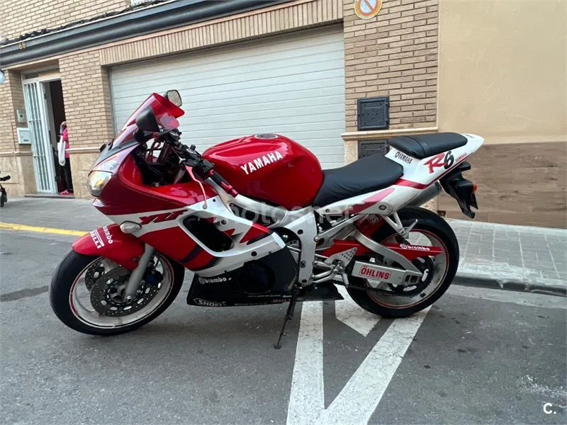 Yamaha R6 – Vista 3