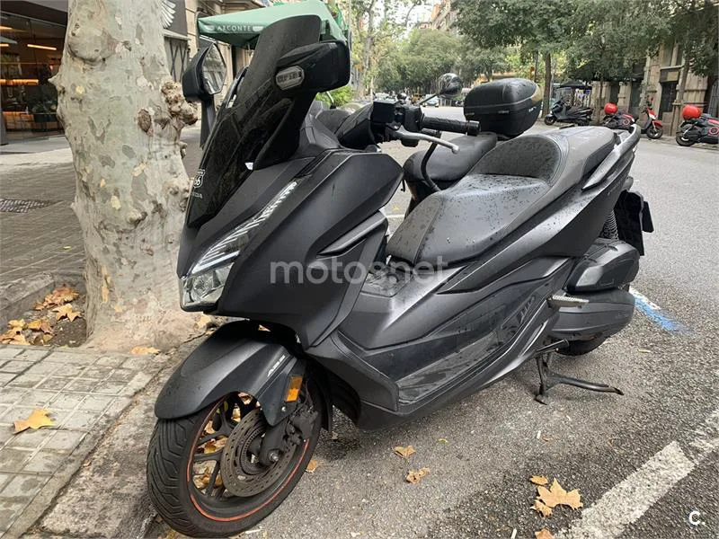 Honda Forza 125 – Vista 4