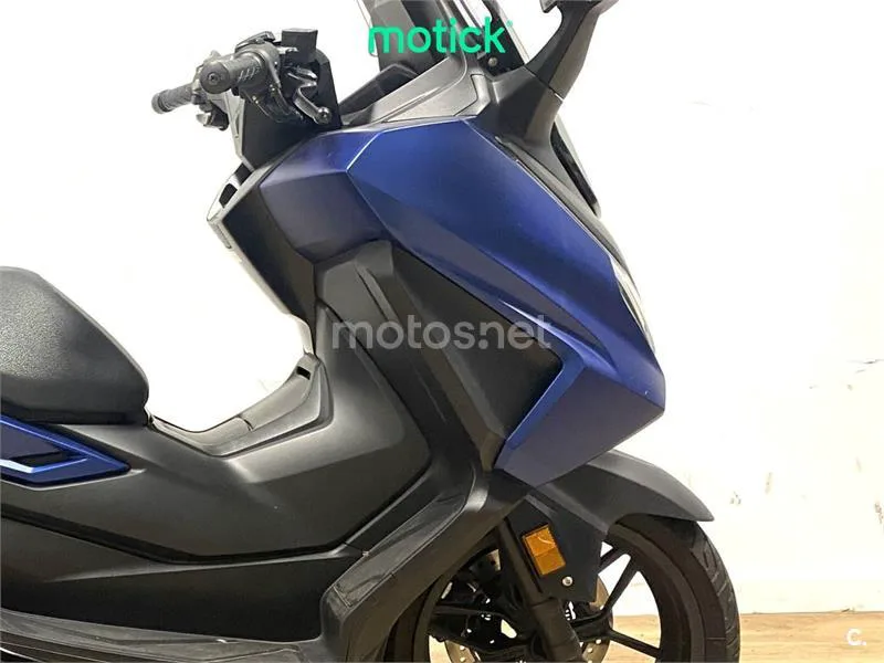 Honda Forza 125 – Vista 3