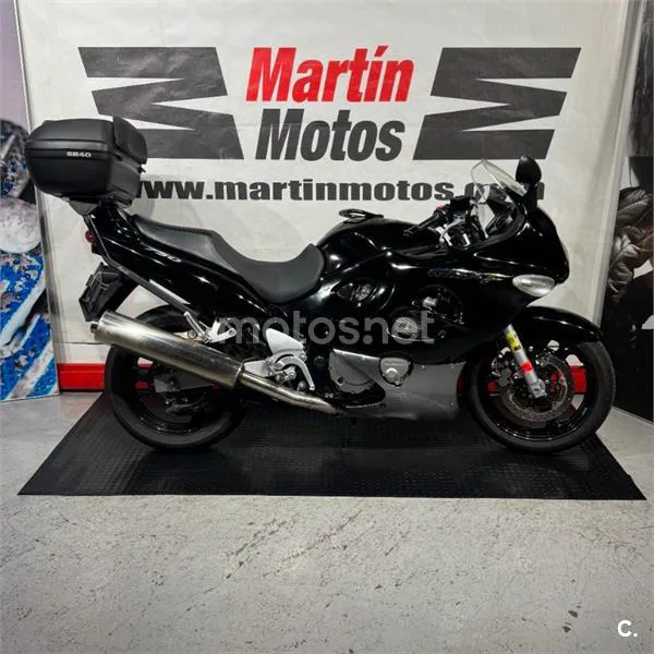 Suzuki GSX 750F – Vista 3
